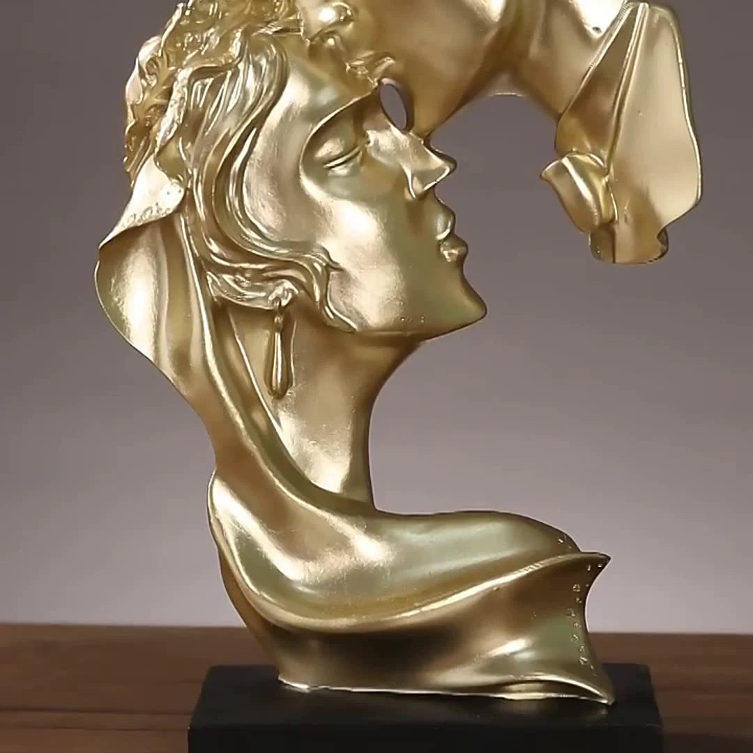 NIMVAYA® Eternal Kiss – Resin Romantic Sculpture